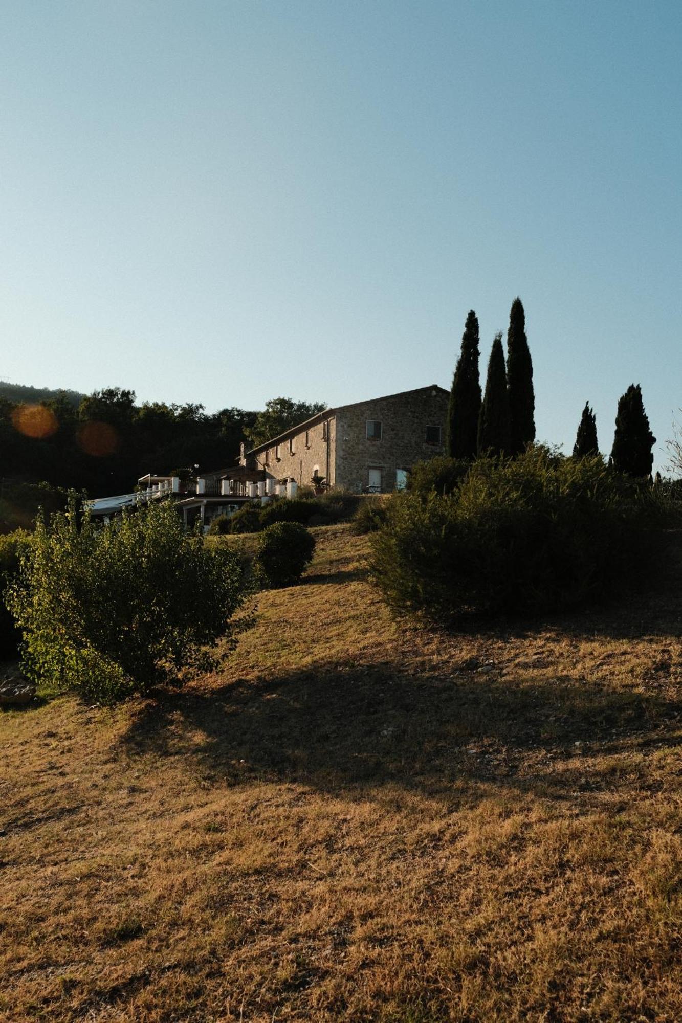 Vin Hotel - Wine Resort And Agriturismo 몬티에리 외부 사진