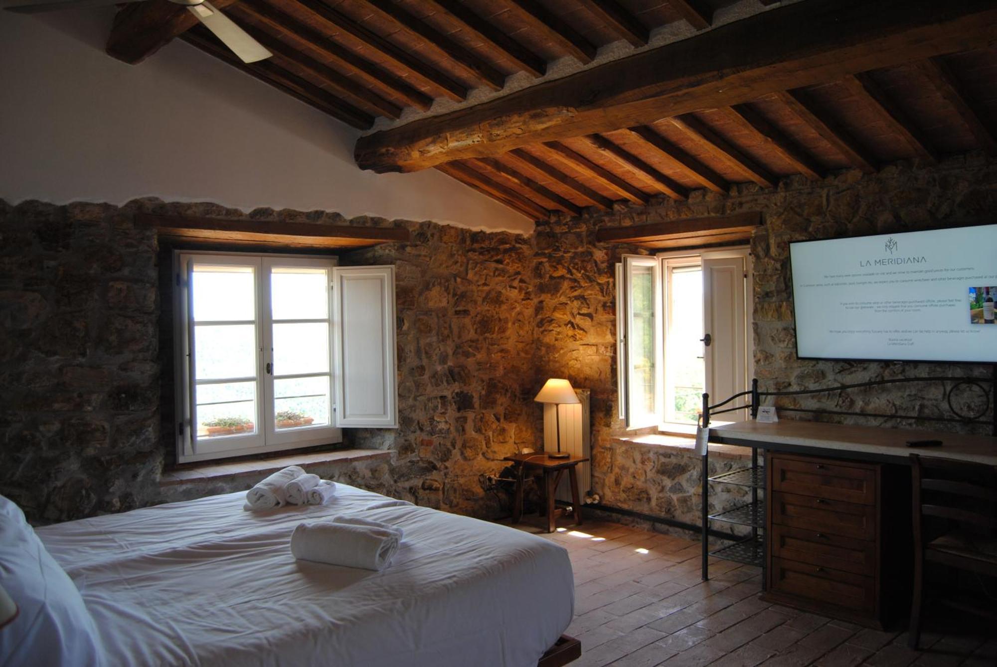 Vin Hotel - Wine Resort And Agriturismo 몬티에리 외부 사진