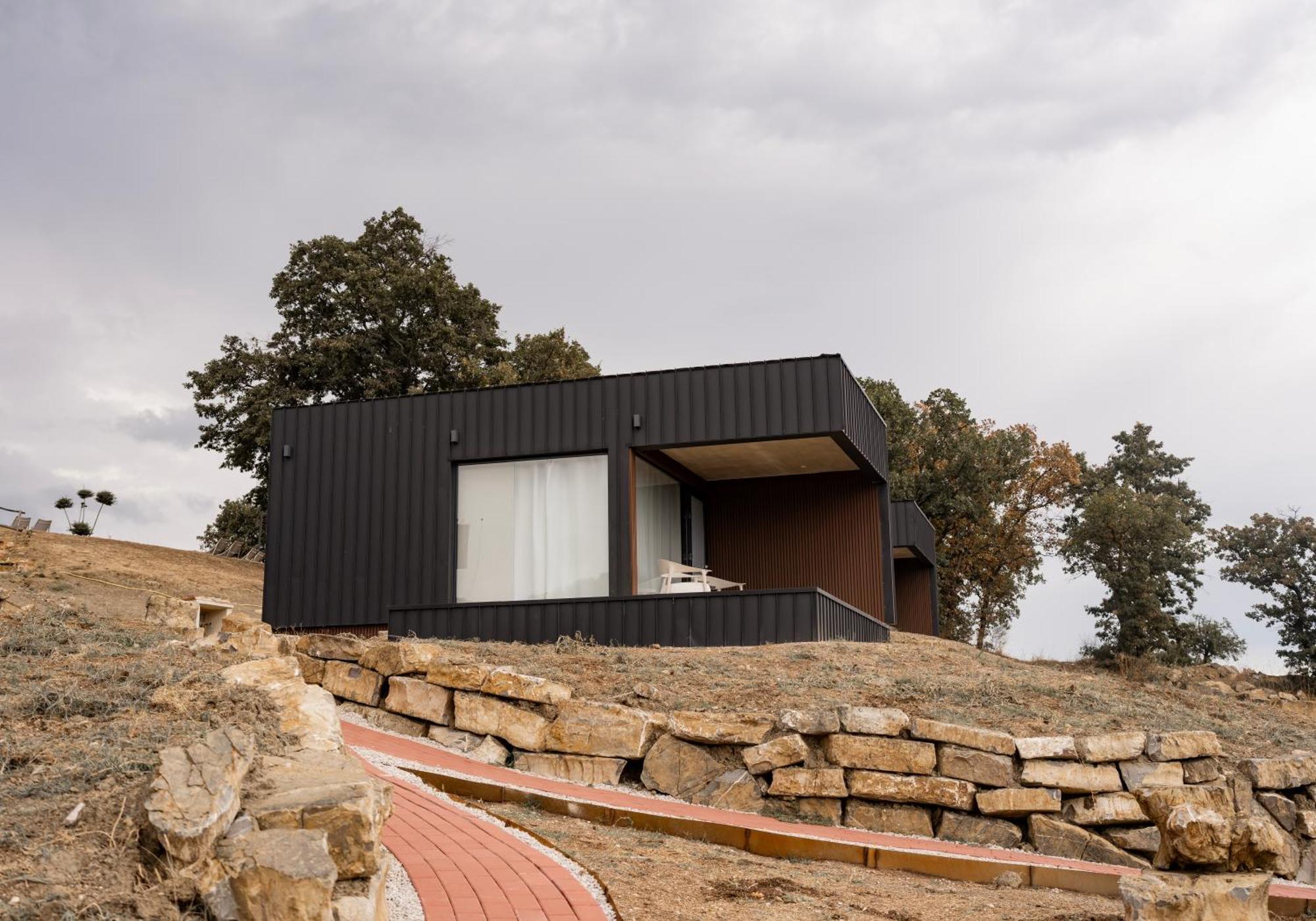 Vin Hotel - Wine Resort And Agriturismo 몬티에리 외부 사진
